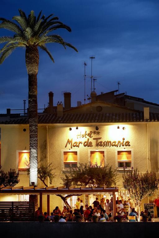 Hotel Mar De Tasmania - Auto Check-In La Bisbal d'Emporda Exterior foto